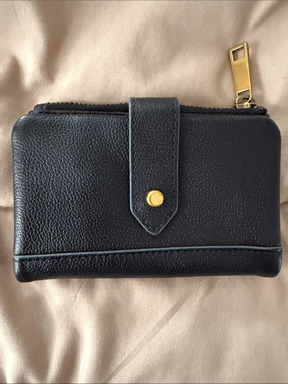 Fossil Classic Black Leather Zip Wallet with Snap Closure